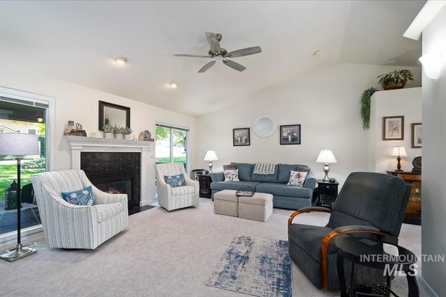 821 Horizon Way, Nampa, ID 83686