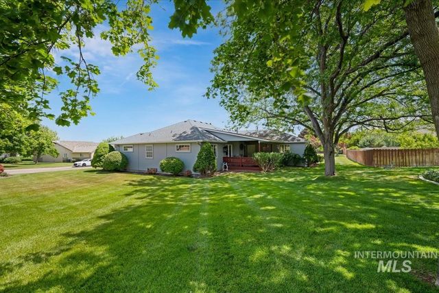 821 Horizon Way, Nampa, ID 83686