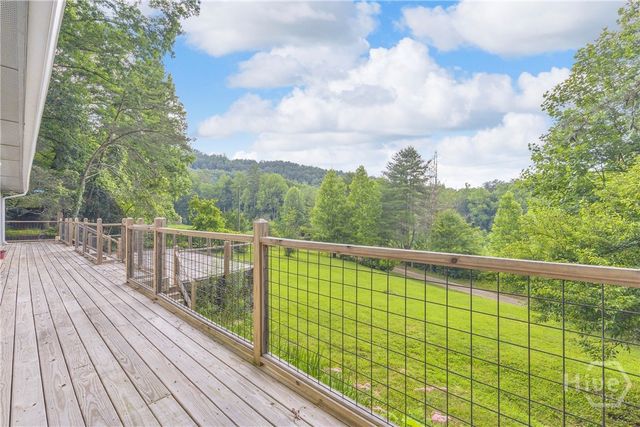 110 Wilderness End, Clarkesville, GA 30523