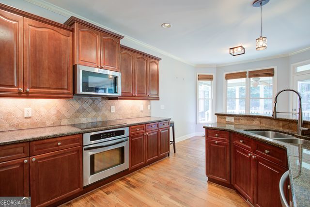 9025 Devonwood Court, Gainesville, GA 30506