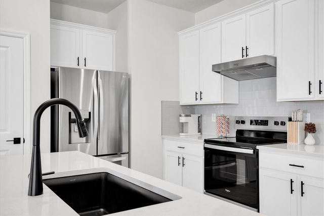 37557 MACKENZIE DRIVE, Zephyrhills, FL 33540