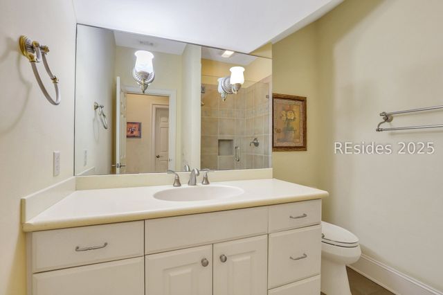 82 South Shore Dr, Hilton Head Island, SC 29928