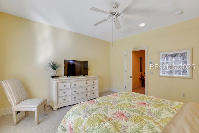 82 South Shore Dr, Hilton Head Island, SC 29928