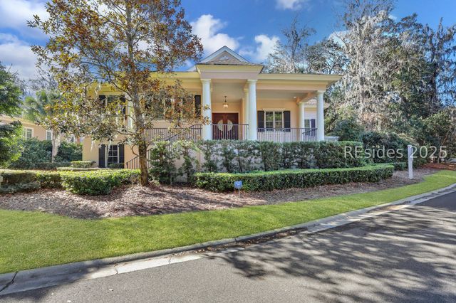 82 South Shore Dr, Hilton Head Island, SC 29928