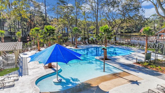 82 South Shore Dr, Hilton Head Island, SC 29928