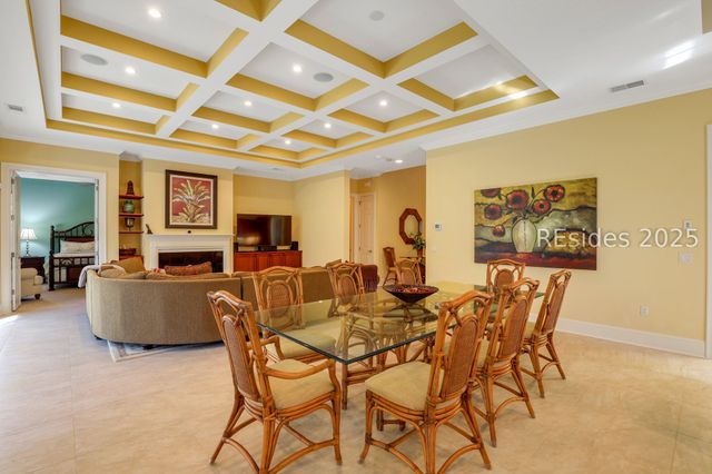 82 South Shore Dr, Hilton Head Island, SC 29928