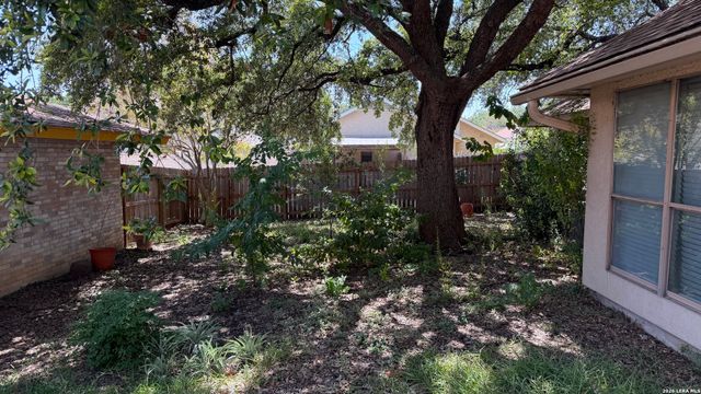 1526 BEAUCHAMP ST, San Antonio, TX 78213