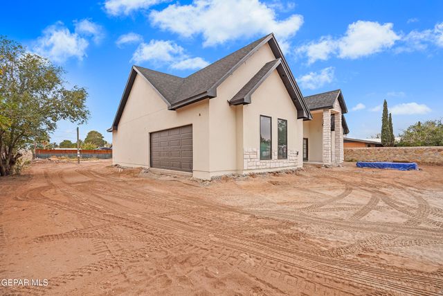 236 Nooch Road, Socorro, TX 79927