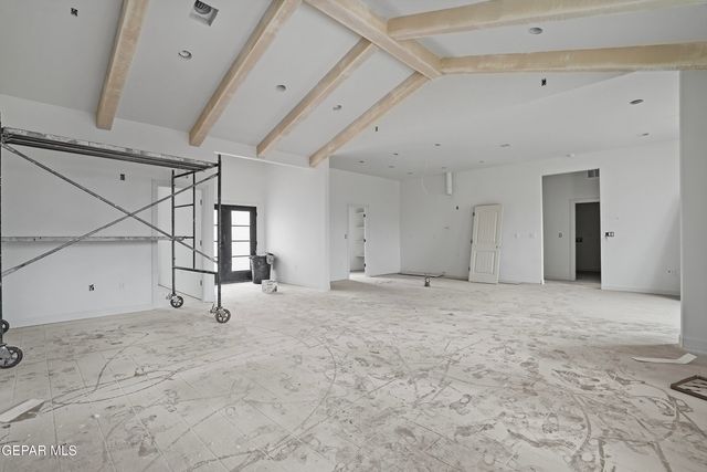 236 Nooch Road, Socorro, TX 79927