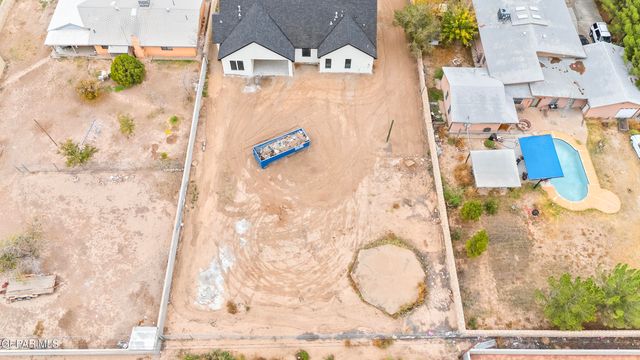 236 Nooch Road, Socorro, TX 79927