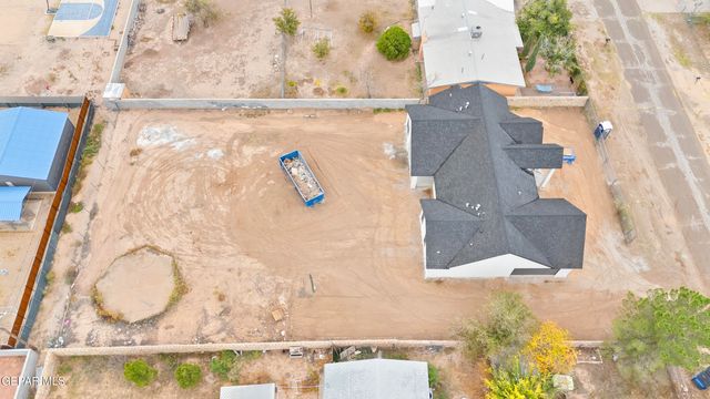 236 Nooch Road, Socorro, TX 79927