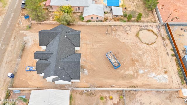 236 Nooch Road, Socorro, TX 79927