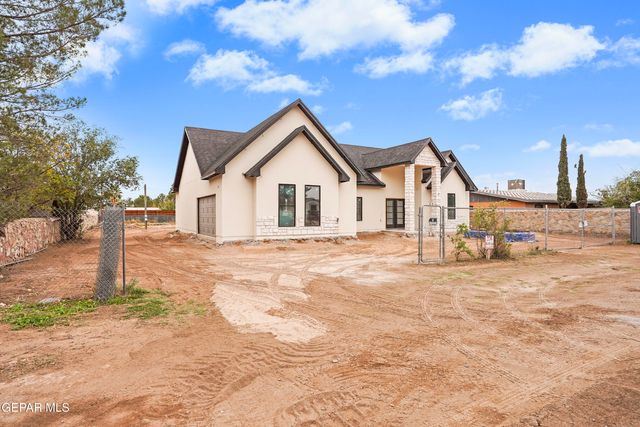 236 Nooch Road, Socorro, TX 79927