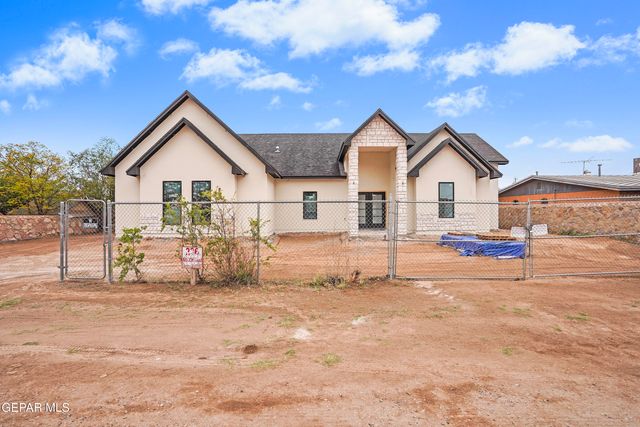 236 Nooch Road, Socorro, TX 79927