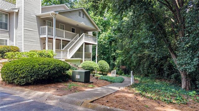 106 Gettysburg Place, Atlanta, GA 30350
