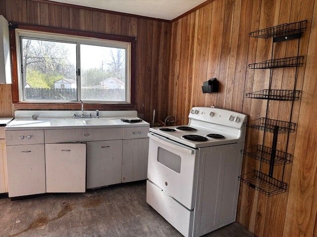 138 Natcor Dr, Dover, TN 37058