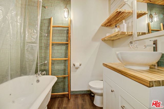 612 Kean Way, Big Bear City, CA 92314