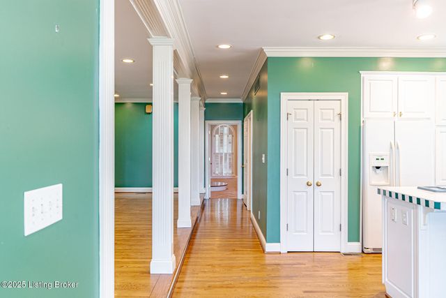 3976 Shelbyville Rd, Shelbyville, KY 40065