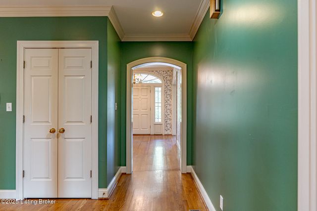 3976 Shelbyville Rd, Shelbyville, KY 40065