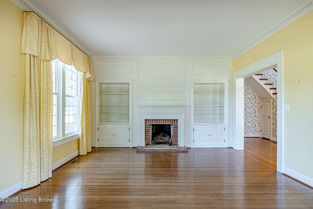 3976 Shelbyville Rd, Shelbyville, KY 40065