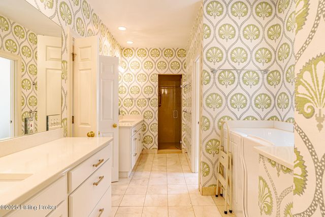 3976 Shelbyville Rd, Shelbyville, KY 40065