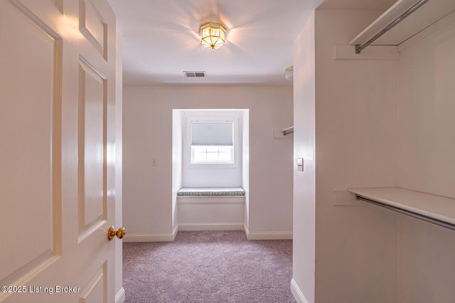 3976 Shelbyville Rd, Shelbyville, KY 40065