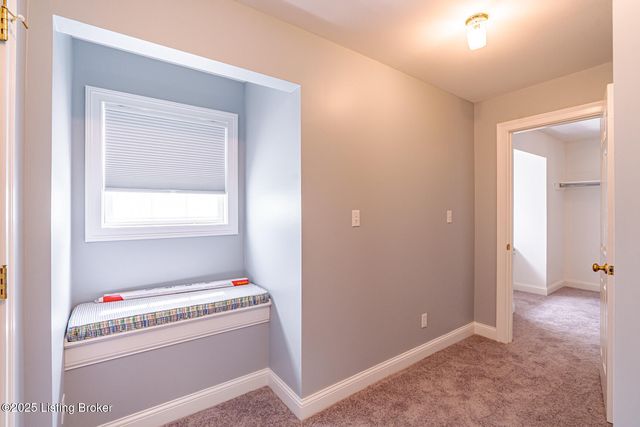 3976 Shelbyville Rd, Shelbyville, KY 40065