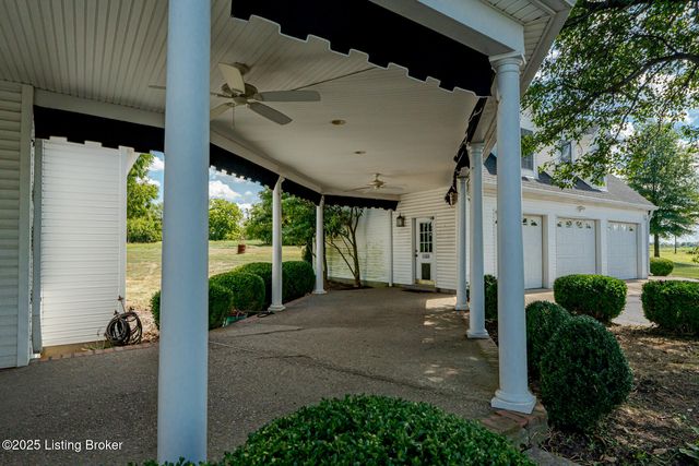 3976 Shelbyville Rd, Shelbyville, KY 40065