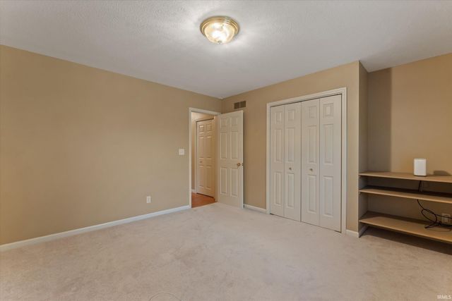 53178 Fiddlehead Court, South Bend, IN 46637