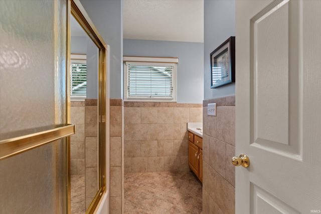 53178 Fiddlehead Court, South Bend, IN 46637