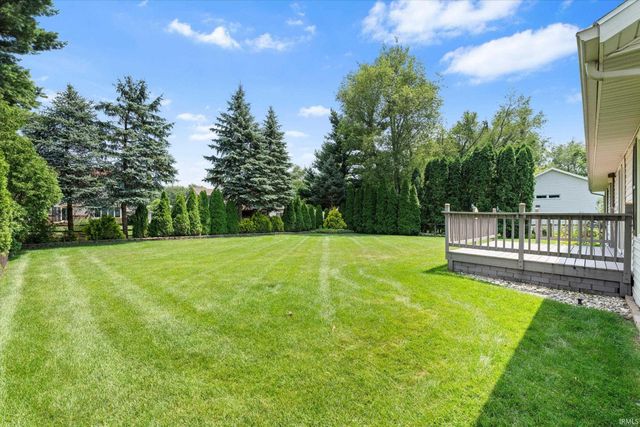 53178 Fiddlehead Court, South Bend, IN 46637