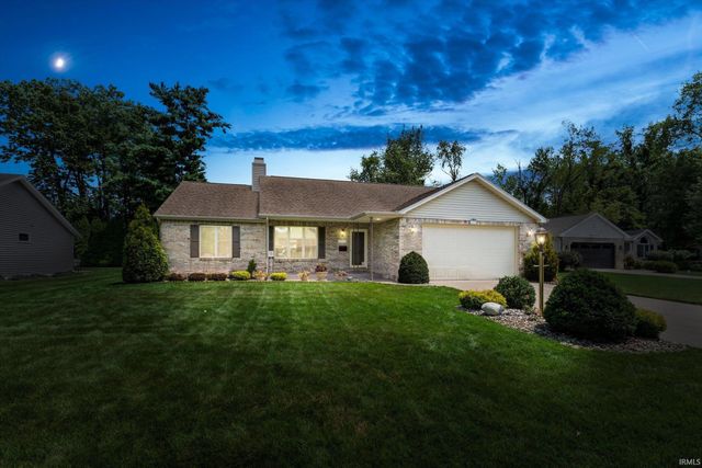 53178 Fiddlehead Court, South Bend, IN 46637