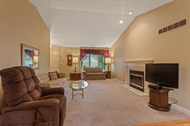 53178 Fiddlehead Court, South Bend, IN 46637