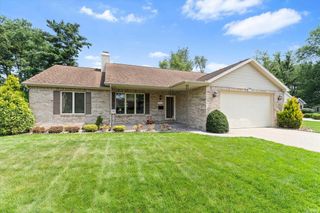 53178 Fiddlehead Court, South Bend, IN 46637