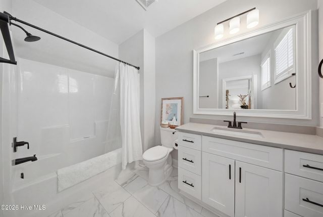 1049 Anchors Bend Way, Wilmington, NC 28411