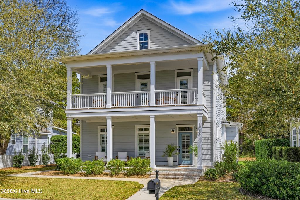 1049 Anchors Bend Way, Wilmington, NC 28411