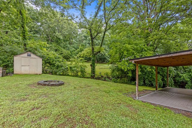 49 Hemlock Circle, Chattanooga, TN 37419