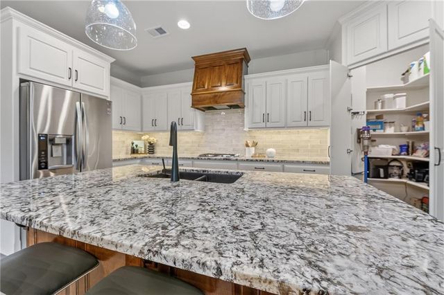 25326 W 144th Street, Olathe, KS 66061