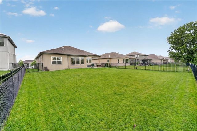 25326 W 144th Street, Olathe, KS 66061