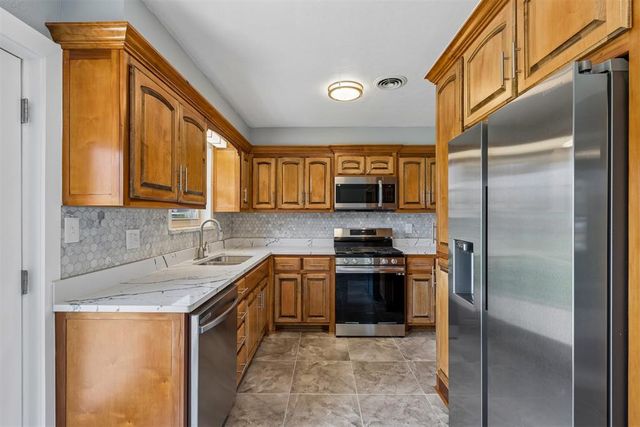 3624 SE 27th Street, Oklahoma City, OK 73115
