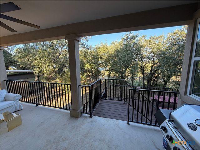 3891 Potters Creek Road, Canyon Lake, TX 78133