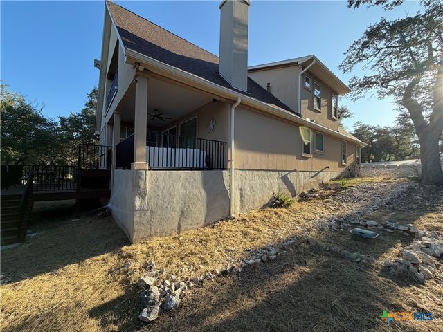 3891 Potters Creek Road, Canyon Lake, TX 78133