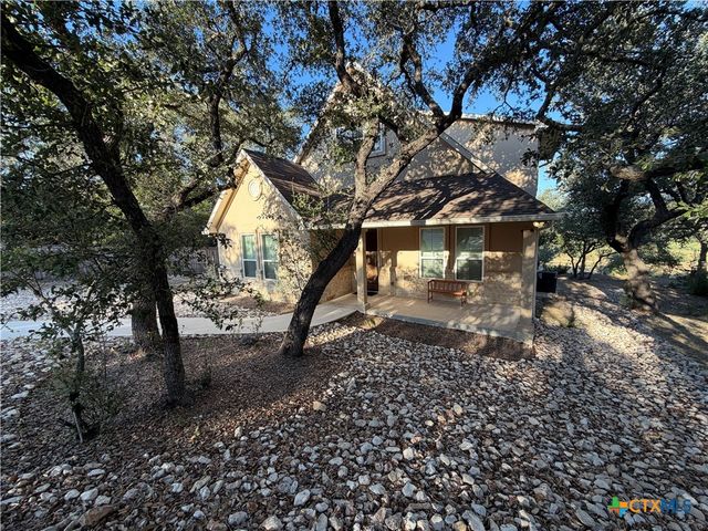 3891 Potters Creek Road, Canyon Lake, TX 78133