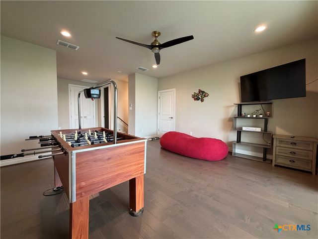 3891 Potters Creek Road, Canyon Lake, TX 78133