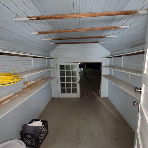 1325 W 13th Avenue, Corsicana, TX 75110