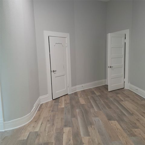 1325 W 13th Avenue, Corsicana, TX 75110