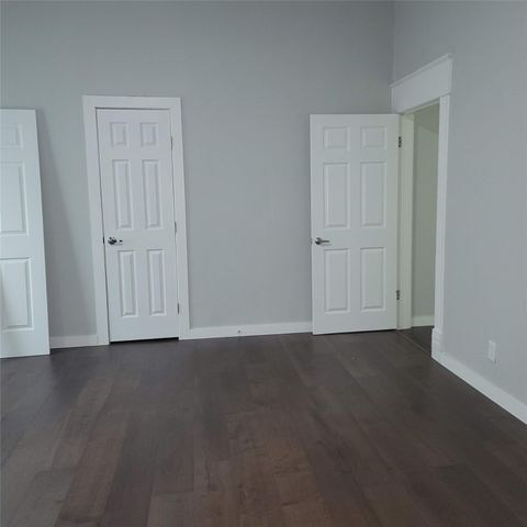 1325 W 13th Avenue, Corsicana, TX 75110