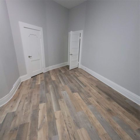 1325 W 13th Avenue, Corsicana, TX 75110