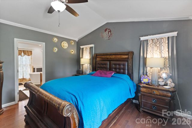 1223 Deer Park Road, Nebo, NC 28761