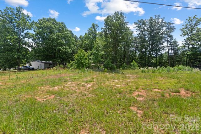 1223 Deer Park Road, Nebo, NC 28761